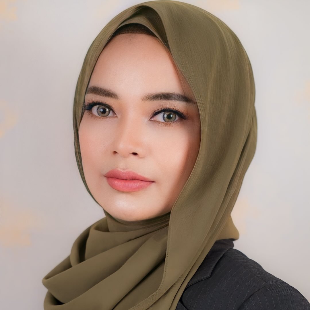 Nong Nurhayati MUA